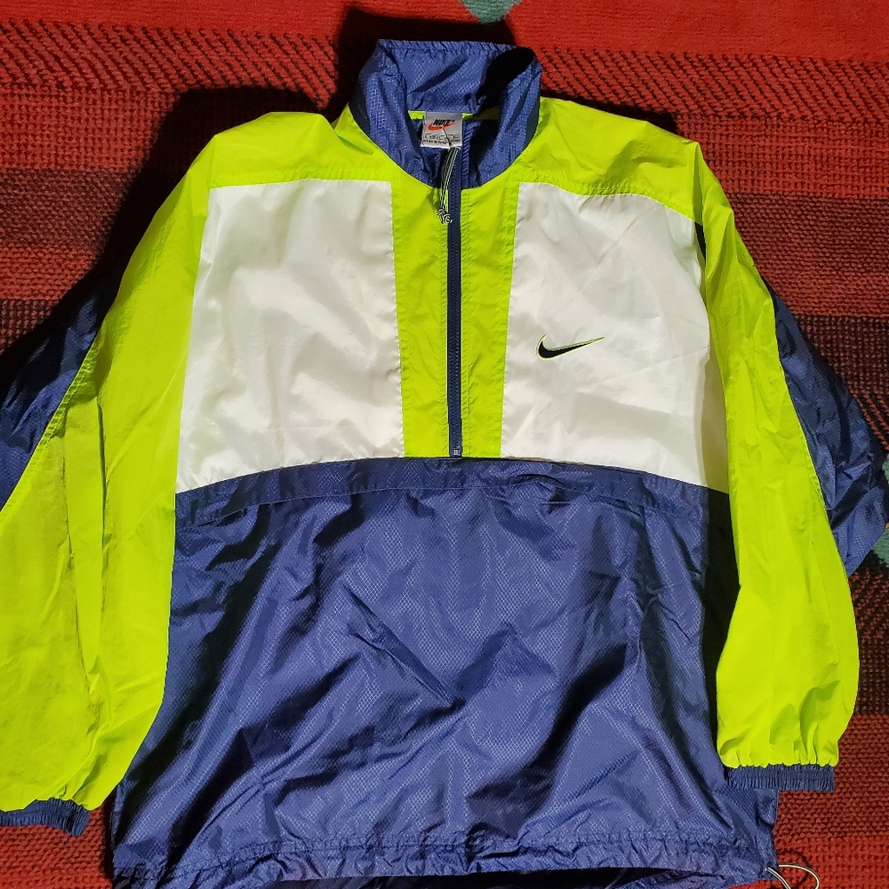 Nike windbreaker
